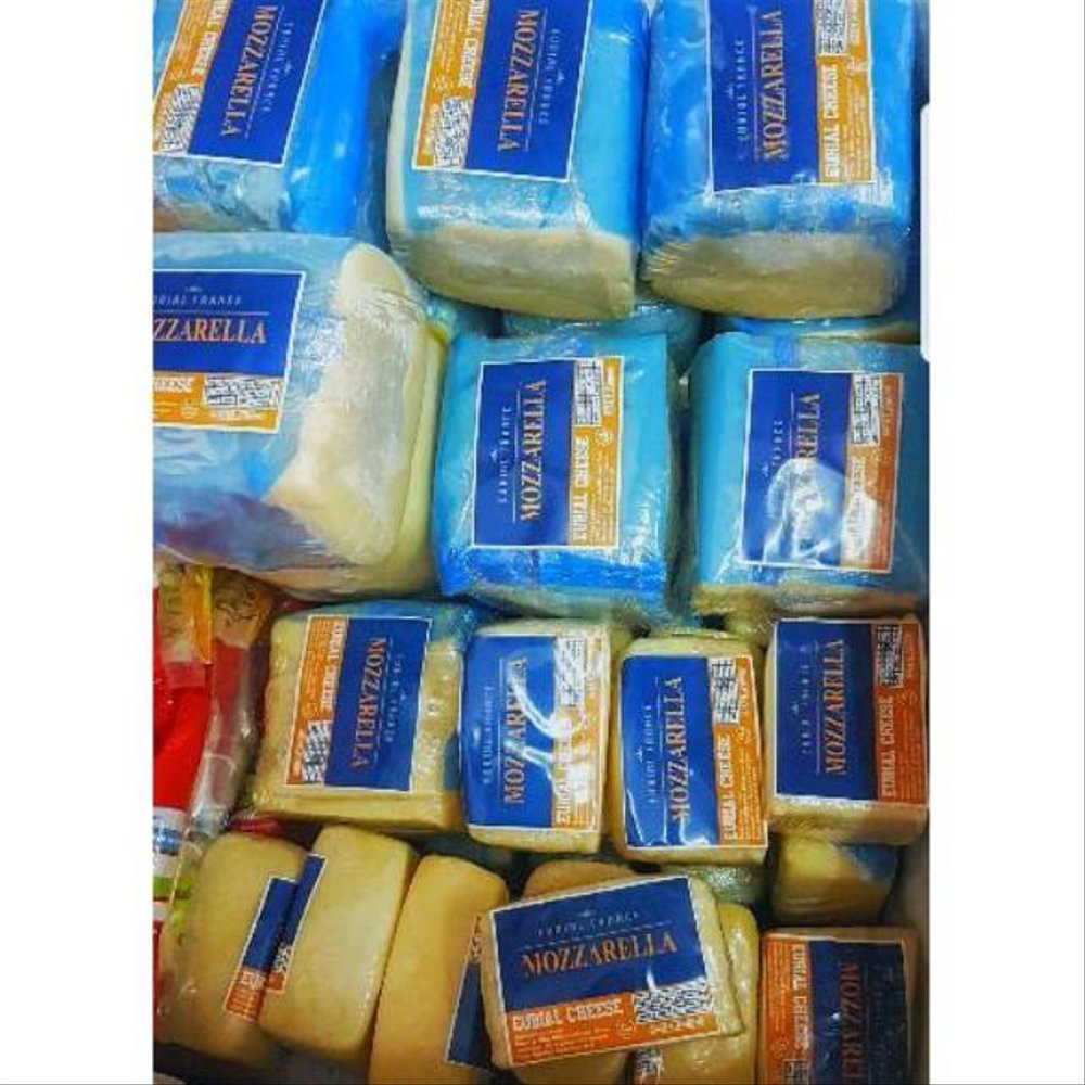 

Keju Mozarella Perancis Halal Impor 1 kg Mulur Best Quality