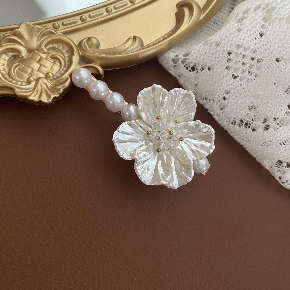 Needway   Jepit Rambut Wanita French Vintage Lucu Manis Indah Akrilik Duckbill Clip