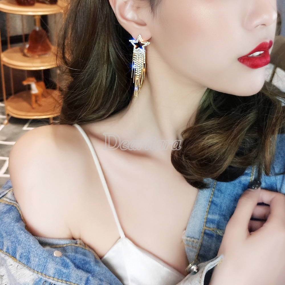 1 Pasang Anting Gantung Panjang Desain Bintang Hias Kristal / Berlian Imitasi Mewah untuk Wanita