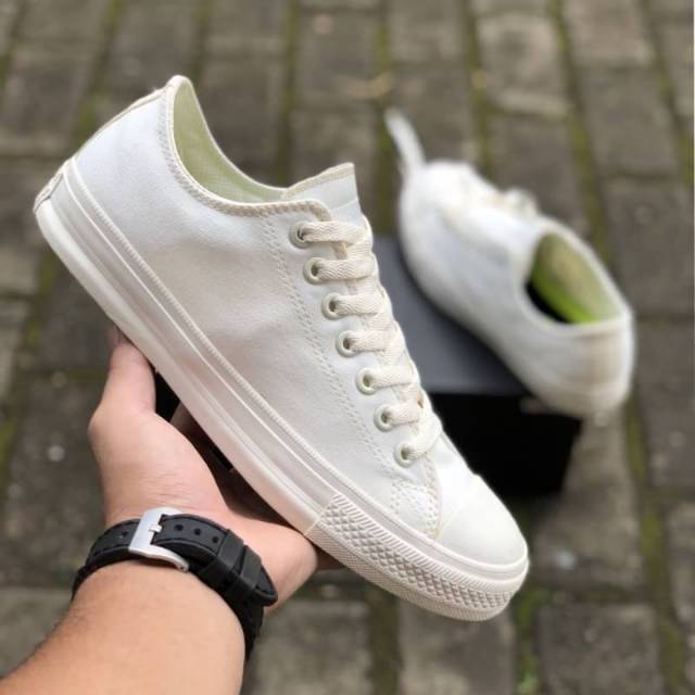 Harga converse hotsell lunarlon original