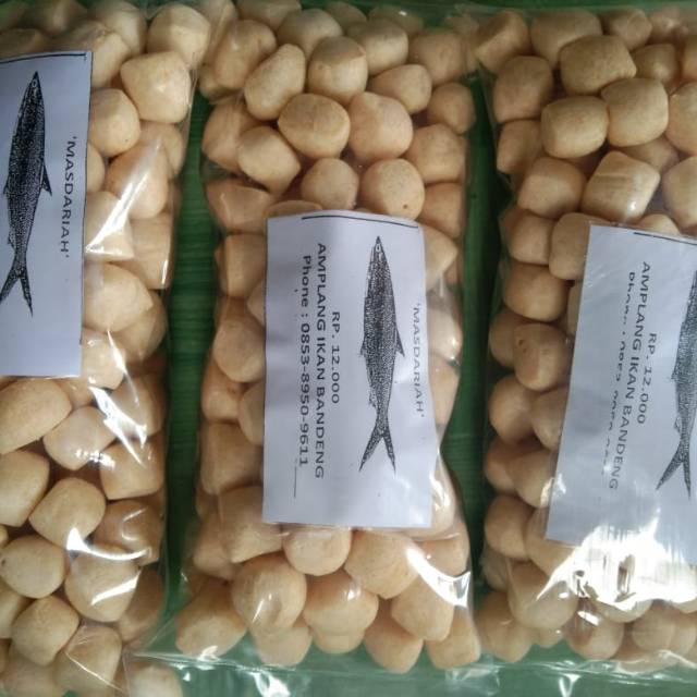 

AMPLANG IKAN BANDENG ASLI - CEMILAN KHAS KALIMANTAN 100 gram