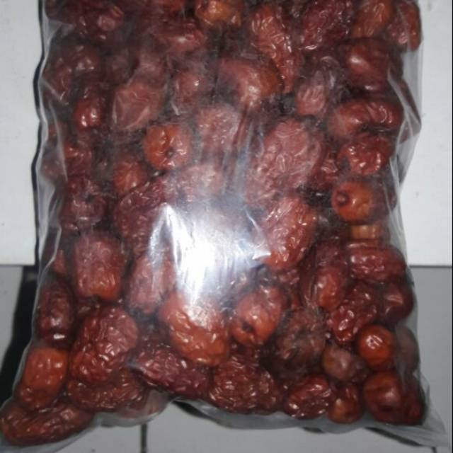 

ANGCO , KURMA CINA ADA BIJI 1 KILO