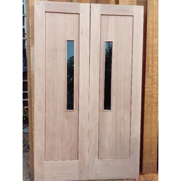 Daun pintu kupu-kupu 1 buah kusen ukuran standar bahan kayu kamper oven /daun pintu kupu-kupu /pintu