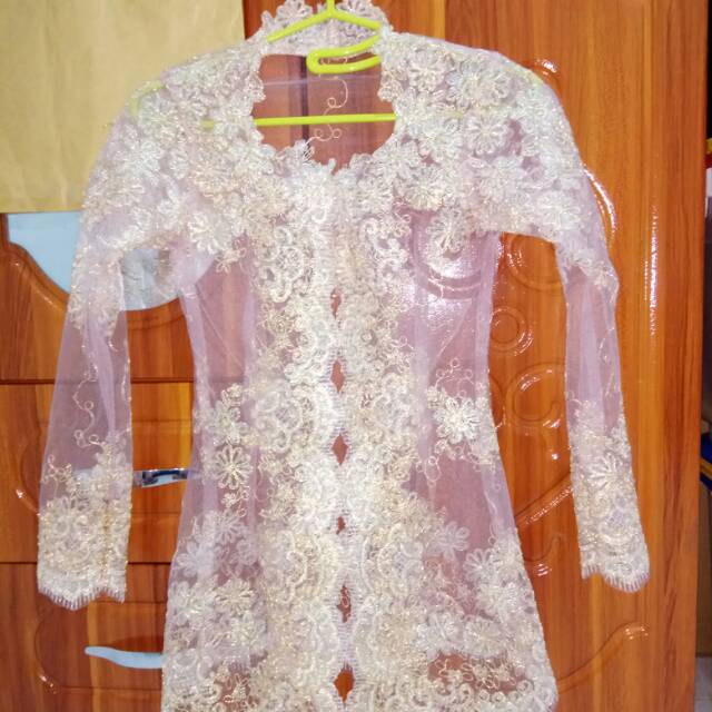 Preloved - set kebaya+rok+kamisol