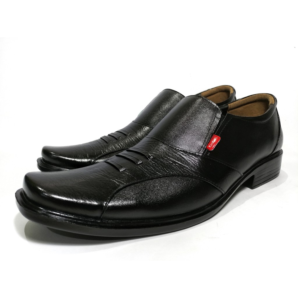 Kickers pantofel pria kulit asli