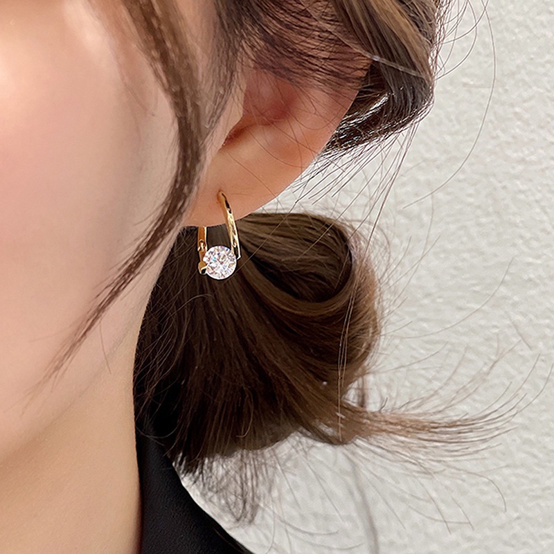 Anting Stud Zircon Shiny Gaya Korea Minimalis Untuk Wanita