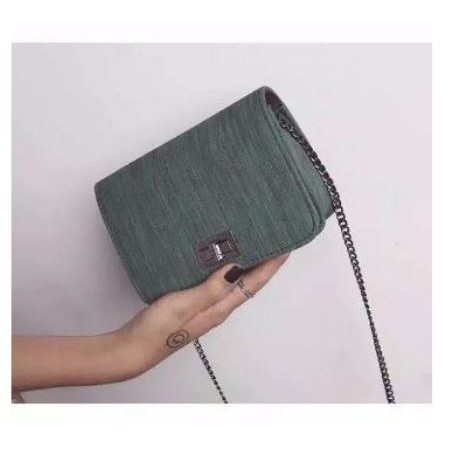 TAS IMPORT TAS FASHION TAS BATAM MURAH / Tas Selempang wanita serat kayu