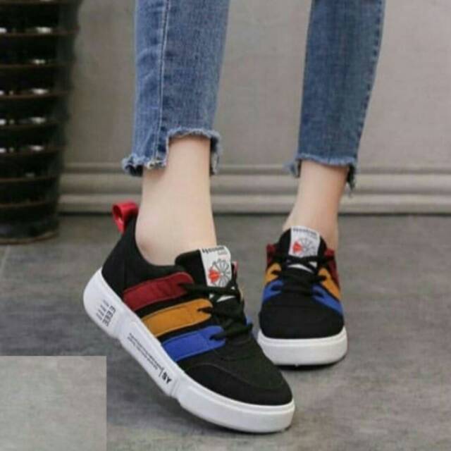 Sepatu Keds