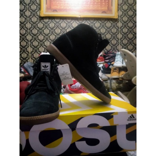 ADIDAS NEIGHBORHOOD ORIGINAL COUNTER