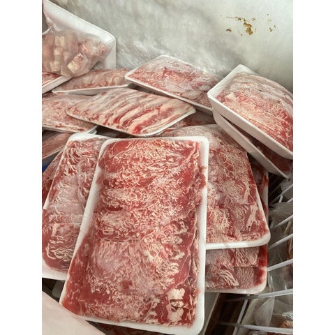 

Daging Sapi Wagyu Beef Slice MB3+ Fresh Cut 250gr