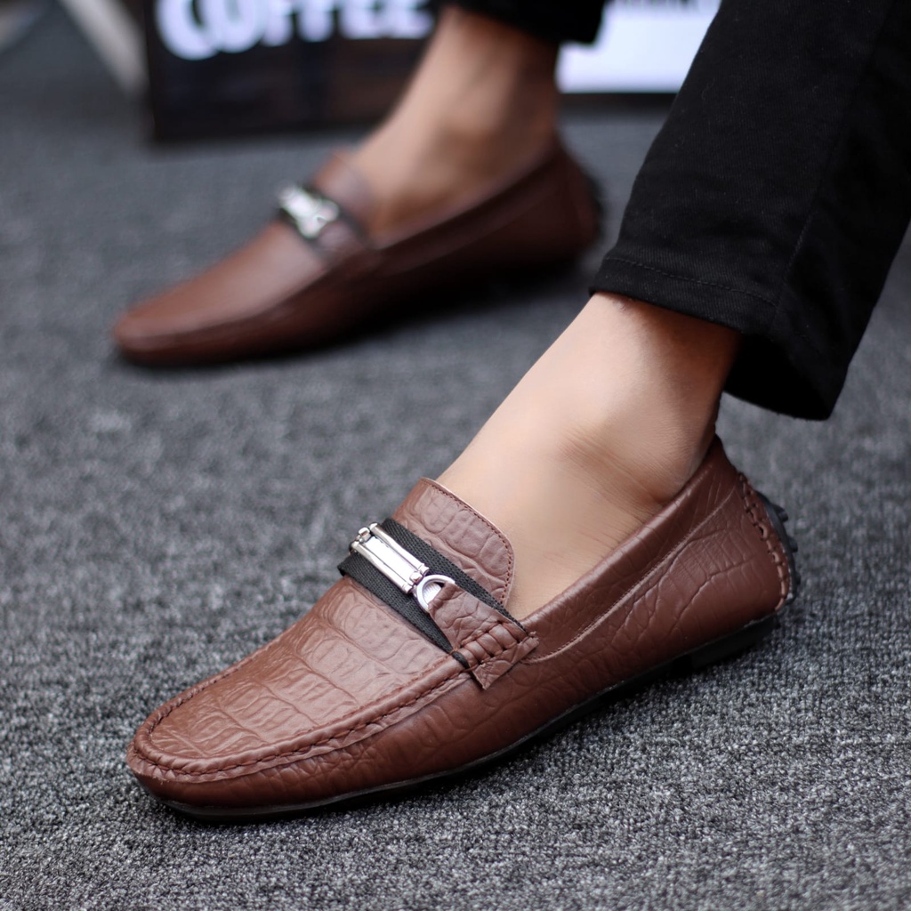 Sepatu Slip On Kulit Pantofel Kerja Pria - Abrha Mocas