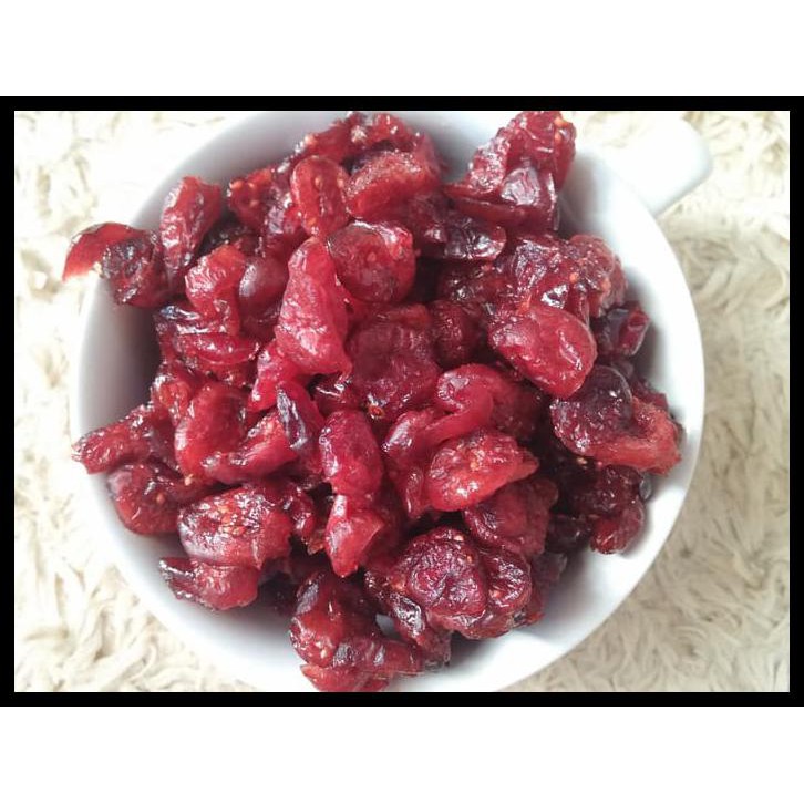 

Terpercaya Dried Cranberry 500 gram / Cranbery kering / Cranberries / krenberry