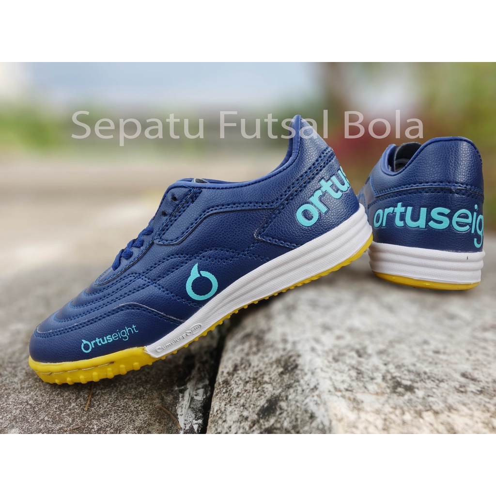 sepatu futsal ortus eight jogosala roulette navy