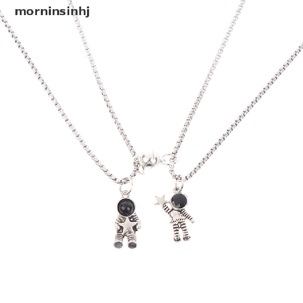 Mornin 2Pcs / Set Kalung Rantai Liontin Astronot Forever Magnet Untuk Pasangan / Pria / Wanita