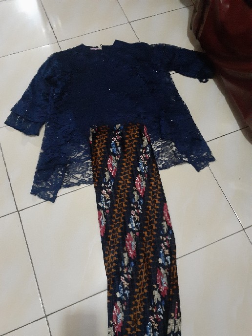 Kebaya Anak/kemeja Batik Anak Couple