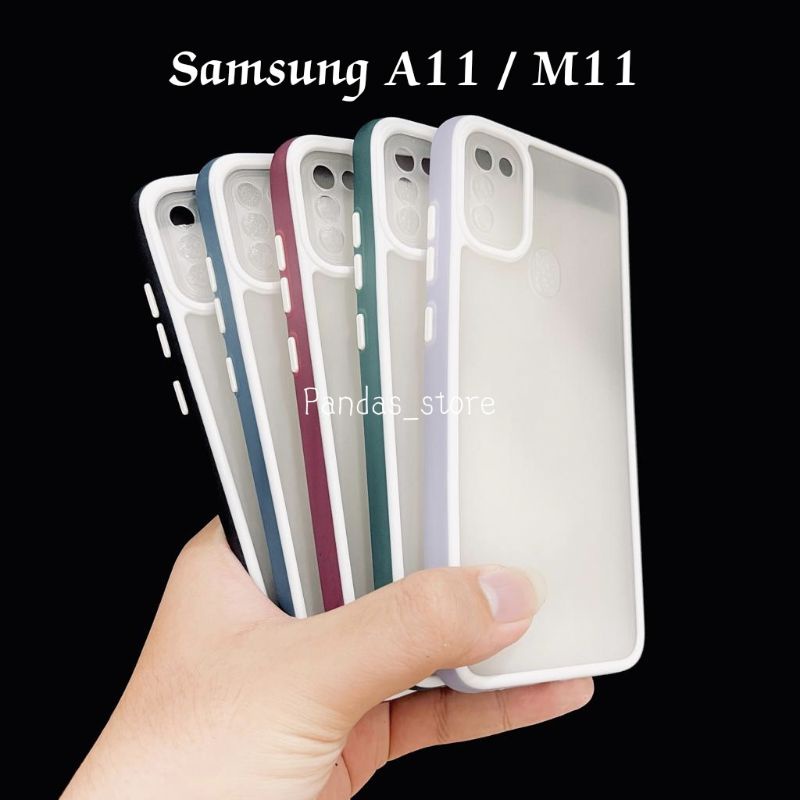 Pro Hybird Samsung A11 / M11 Softcase Halus dan Elegan / Pinggiran Garis Putih Keren (Pandas)