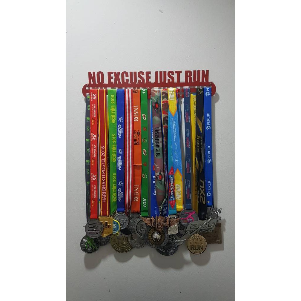 HANGER MEDAL - GANTUNGAN MEDALI - NO EXCUSE JUST RUN