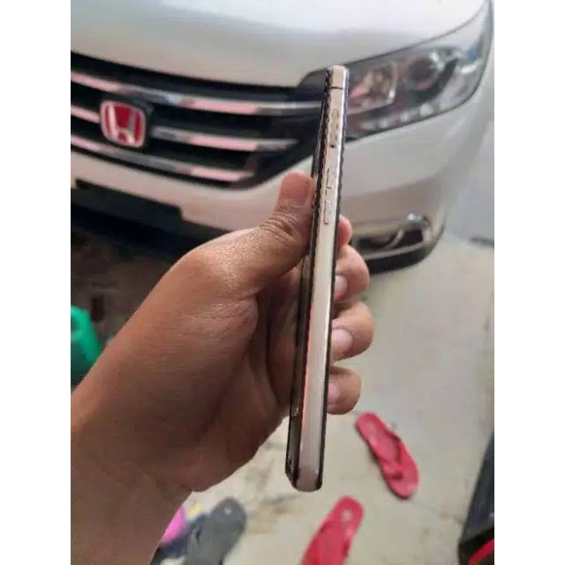 Andromax r2 Mulus 95% minus lcd tc