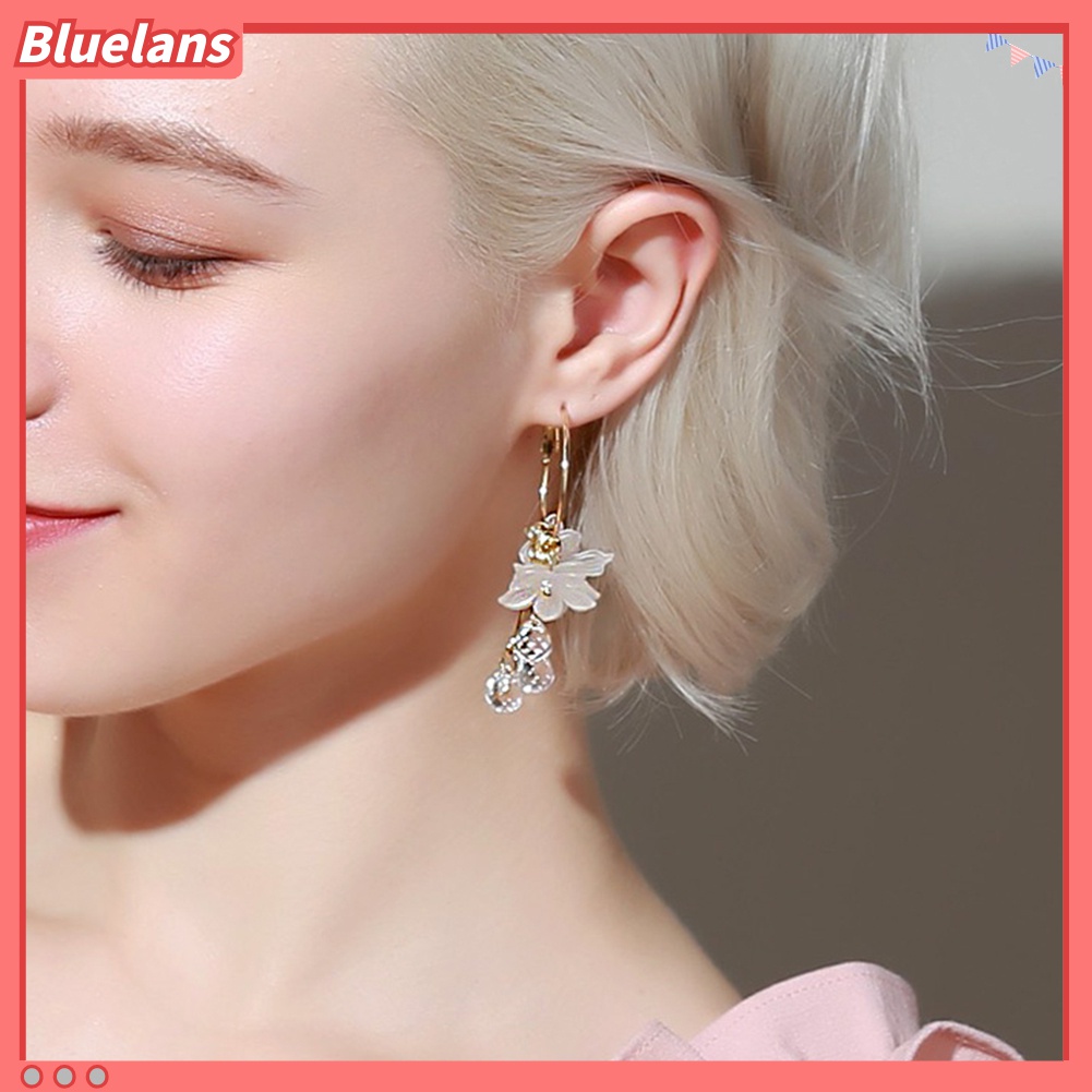 Bluelans Anting Juntai Bentuk Bunga Bahan Akrilik Untuk Wanita