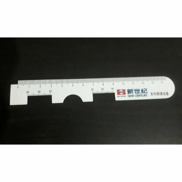 

Penggaris Aksesoris Optik