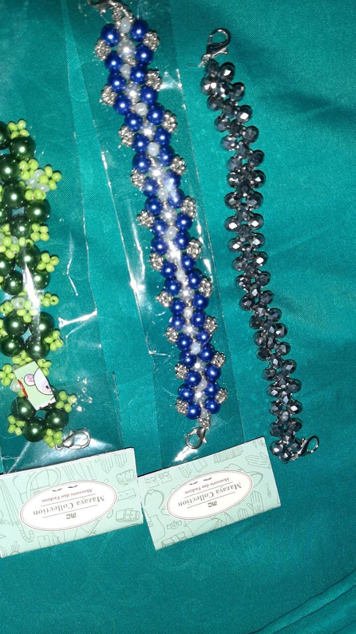 Pengait Masker Earloop Edisi Terbatas