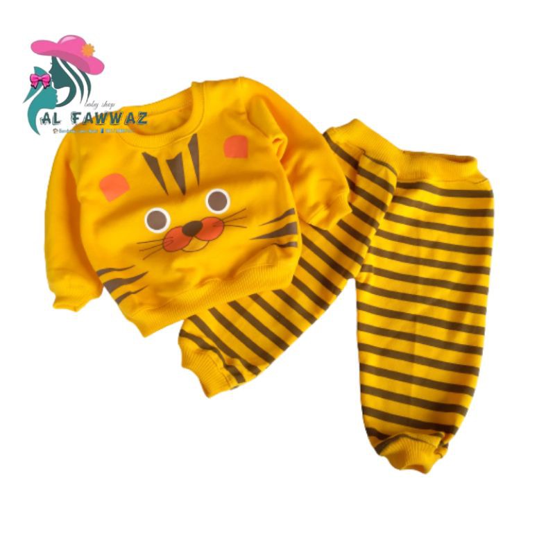 Setelan sweater bayi cat