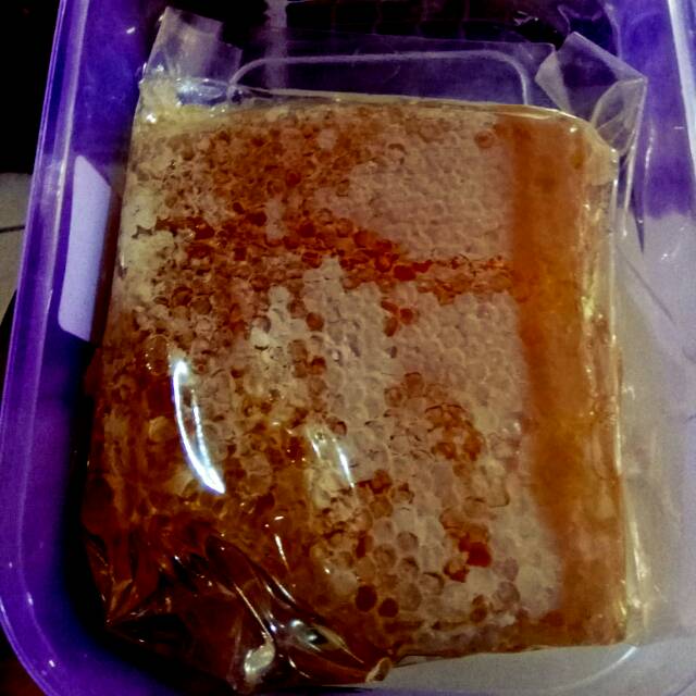 

Madu sarang melifera 250 gr