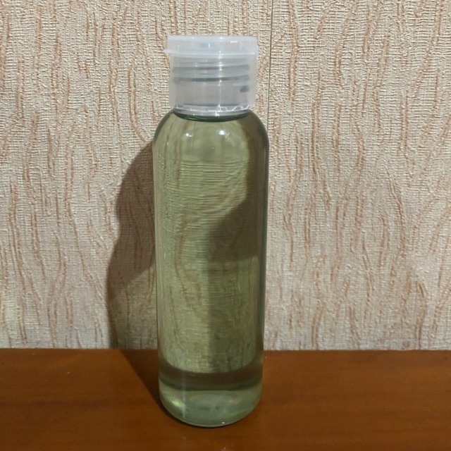 Minyak Kayu Putih asli Namlea, Pulau Buru / Ambon | Shopee