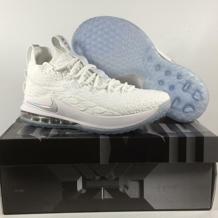lebron low 15 white