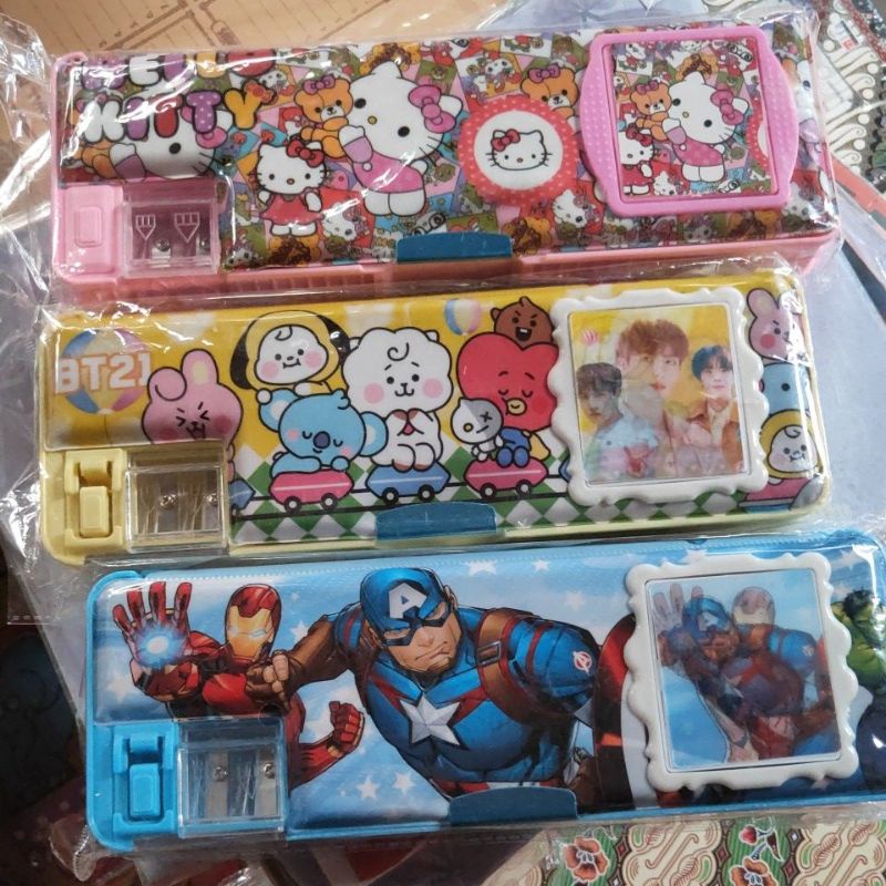 

Kotak pensil magnet Kalkulator