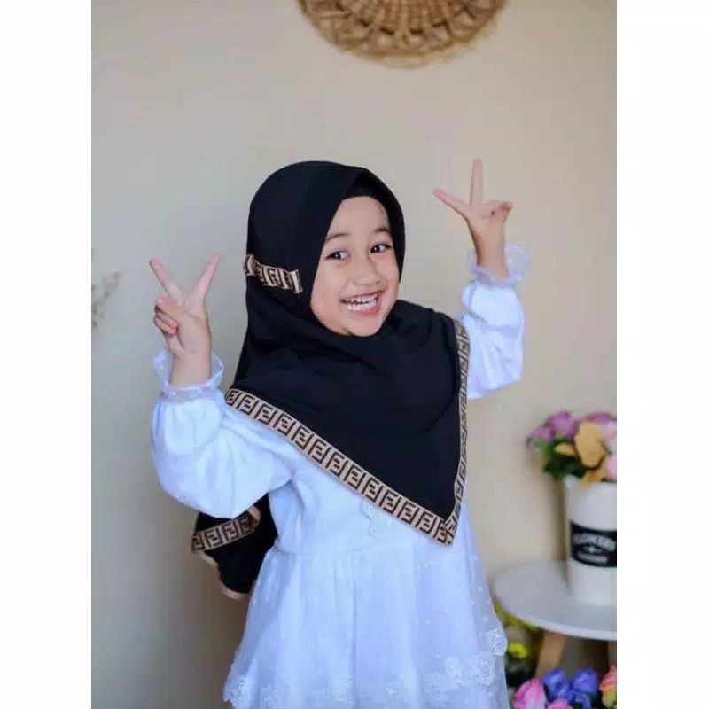 Jilbab Anak Serut Fendi / Hijab Anak FF