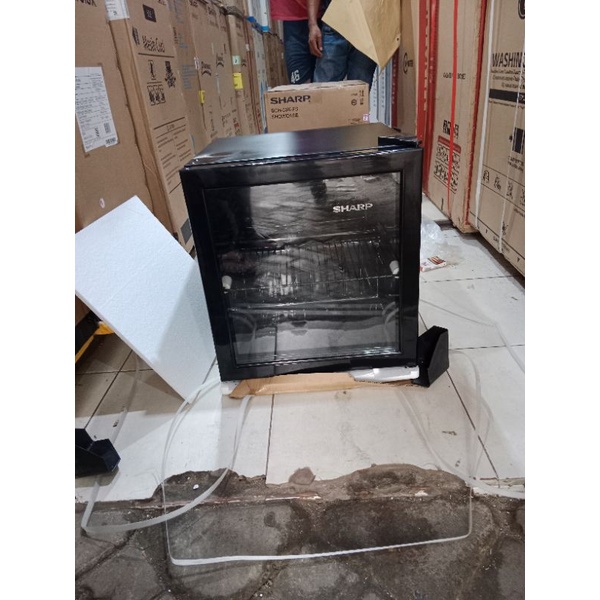 SHOWCASE MINI SHARP SCH50XFS