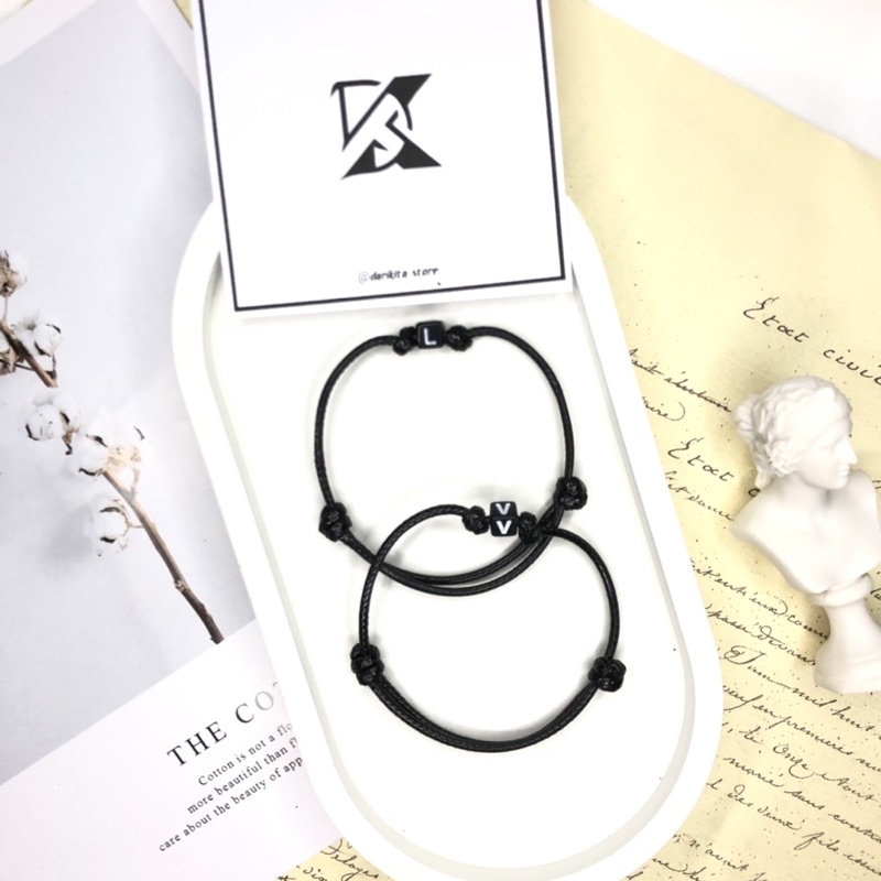 GELANG INISIAL Part ( A-P ) GELANG INISIAL  GELANG TALI KULIT GELANG HURUF GELANG COUPLE