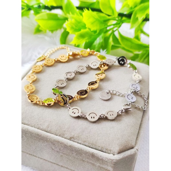 Gelang Tangan Titanium 18k Motif Smile Emas Dan Silver