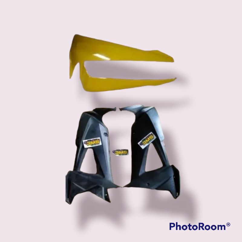 sayap Revo lama Revo lancip kuning