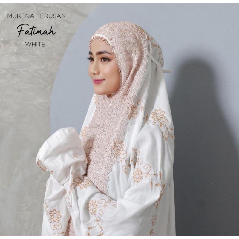 Mukenah fatimah terusan
