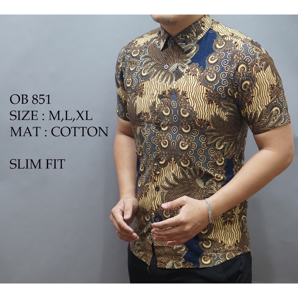 JHT  Batik Slim Fit Lengan Pendek Pria
