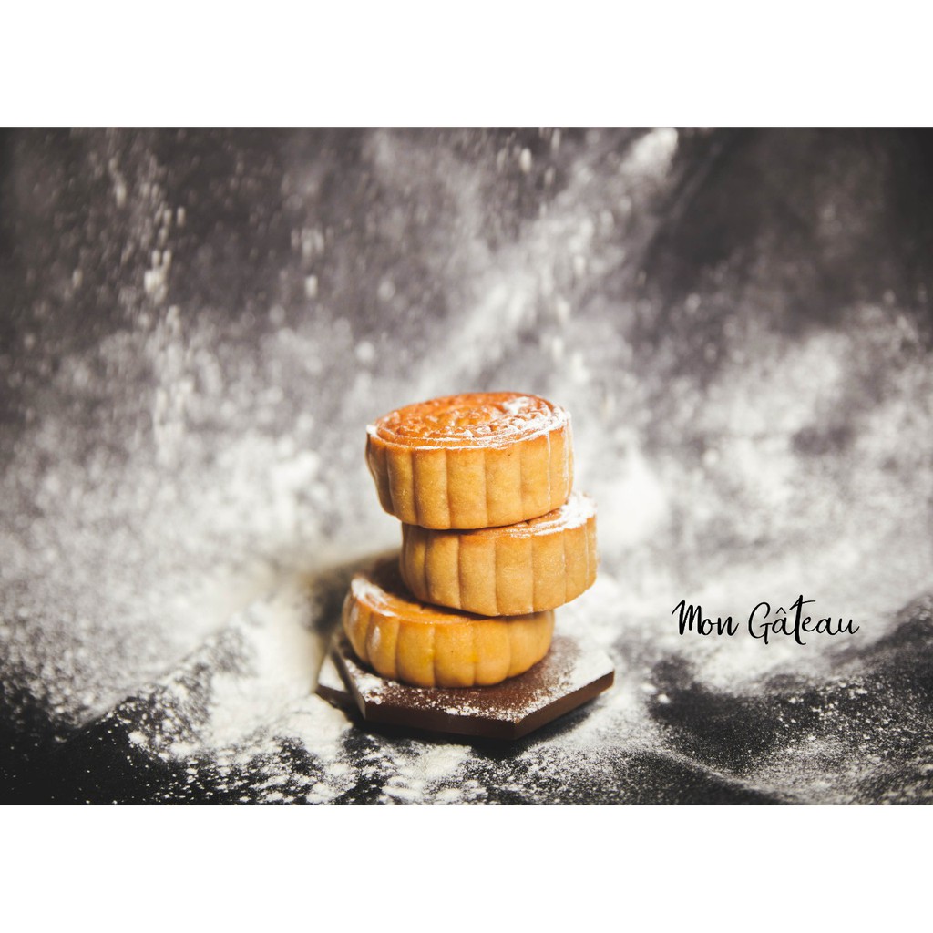 

Kue Bulan Moon Cake - Kue Bulan Halal - Mooncake (100Gram) LAYER ED