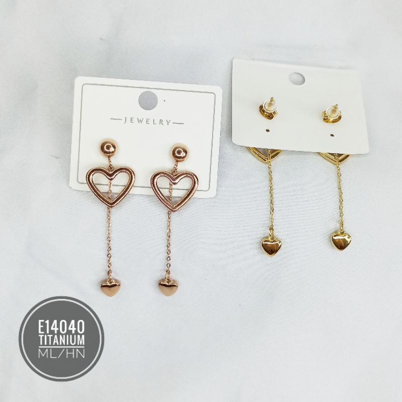 Anting Titanium Stud Jurai Love E14040