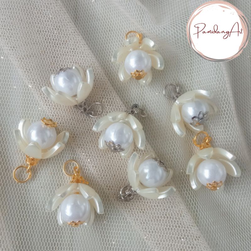 (10pcs) Bandul Kelopak Pearl / Mutiara Kelopak Pedant