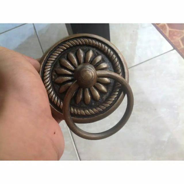 Handle Pintu / Tarikan Pintu Rumah Gebyok Kuningan Antik 014