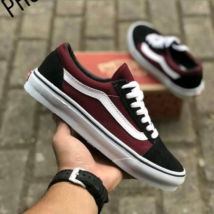 beli sepatu vans ori online