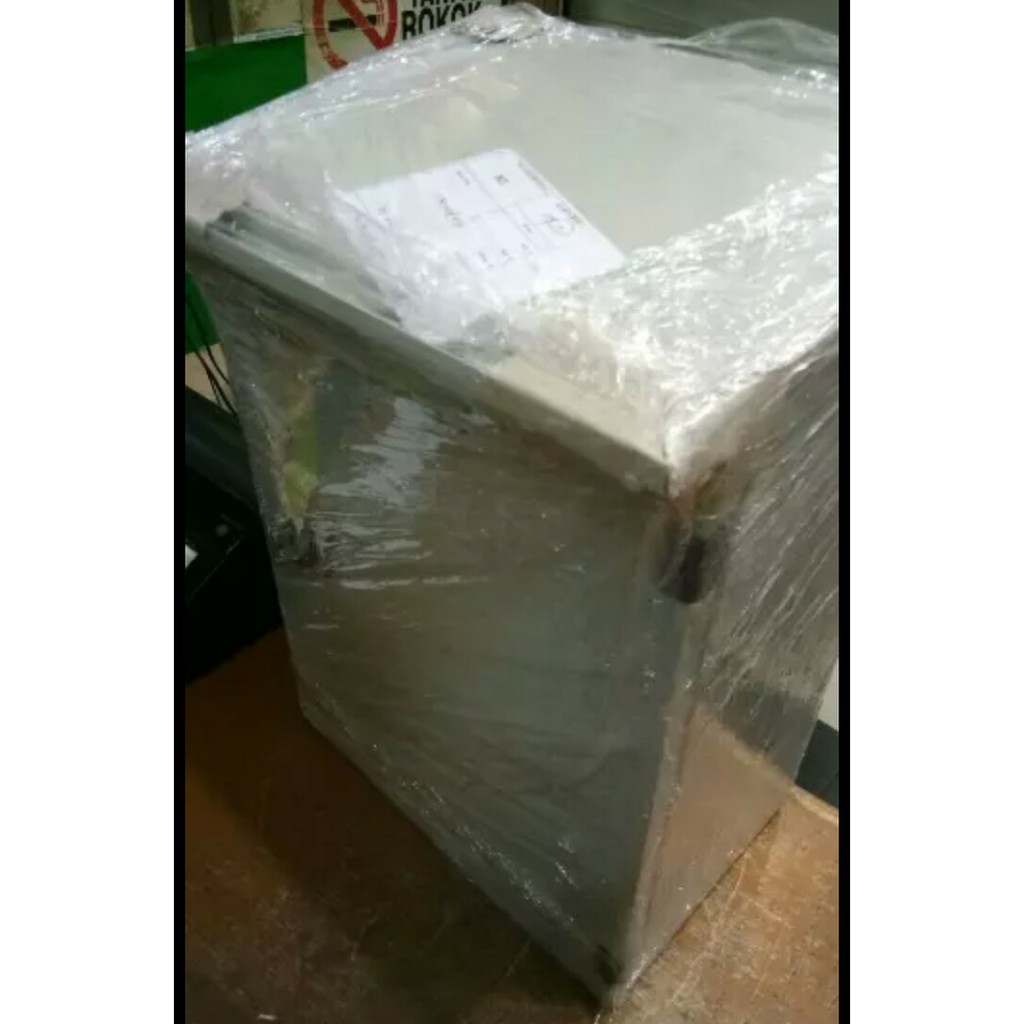Box Panel 30x40x20 Topi Pad Outdoor Plat Tebal 1.5mm Ada Talang Air