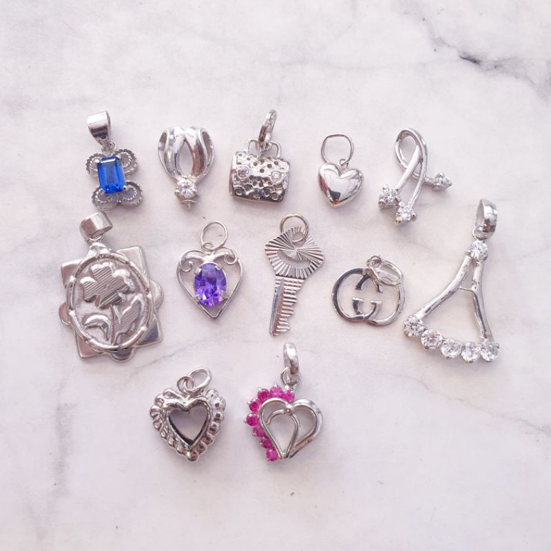 Liontin emas putih permata emas asli kadar 375