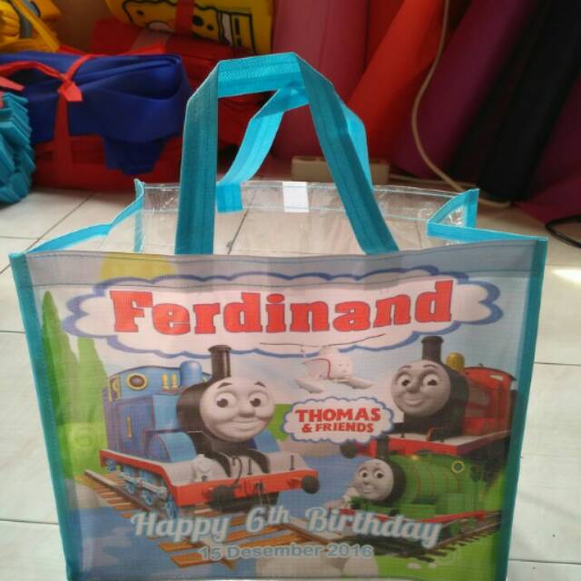 Tas souvenir model kotak full mika