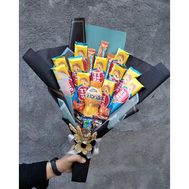 

buket jajan/bucket snack/buket wisuda/kado/hadiah