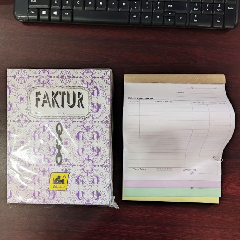 

BON FAKTUR BESAR TEGAK RANGKAP 4 MERK STANDARD
