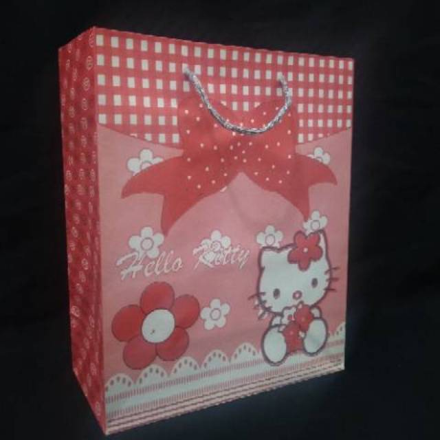 Paper bag/ tas kertas ulang tahun bingkisan snack hello Kitty 20x25 (0103)