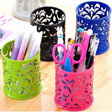 

TEMPAT PULPEN ALAT TULIS PEN HOLDER BESI MOTIF WARNA PEN CUP PEN STAND JARING BESI WARNA MOTIF