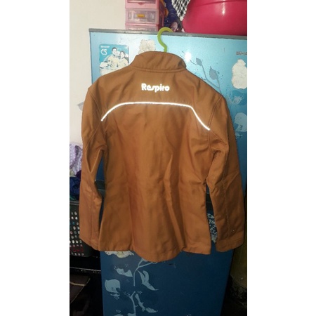 jaket cewek RESPIRO(preloved pribadi)pemakaian jarang